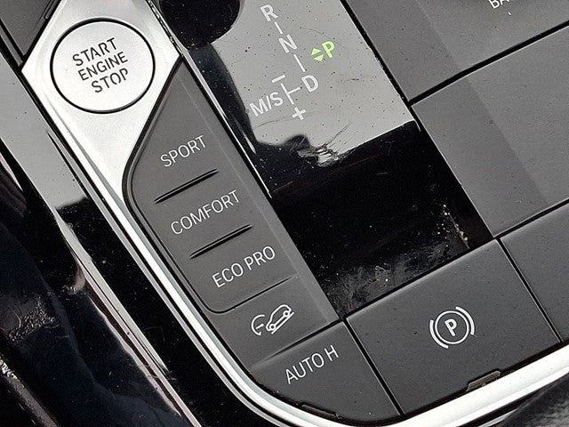 2023 BMW X4 xDrive30i