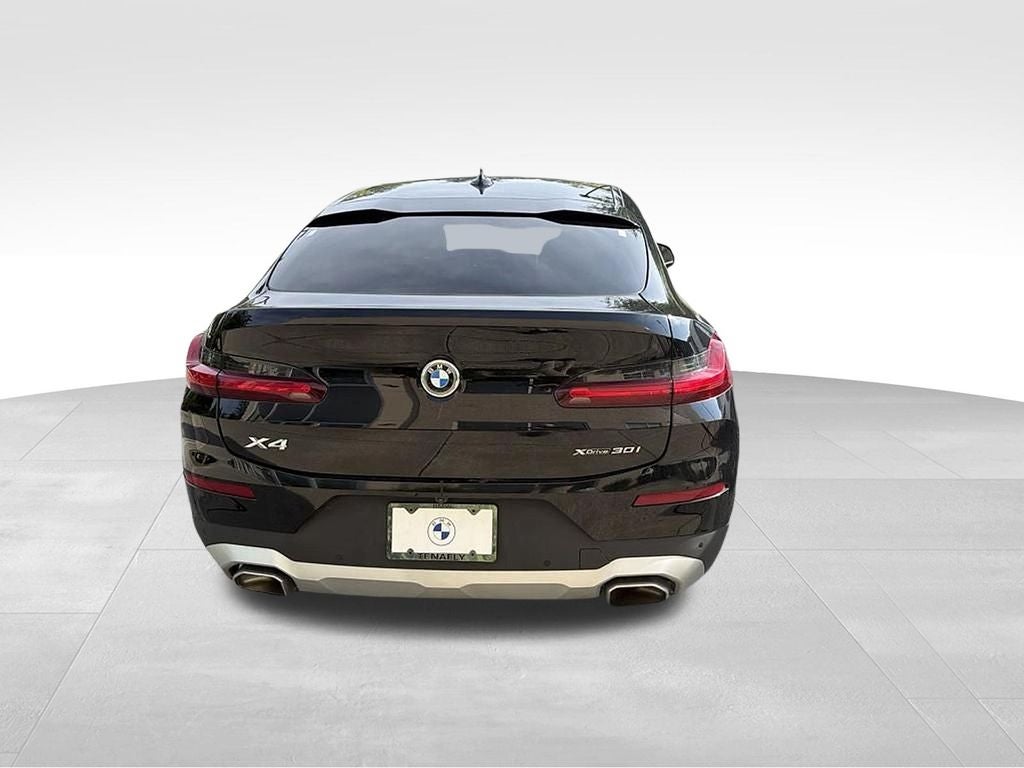 2023 BMW X4 xDrive30i