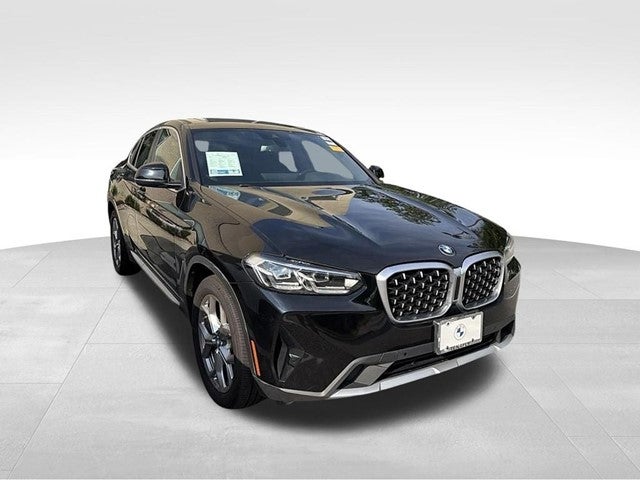 2023 BMW X4 xDrive30i
