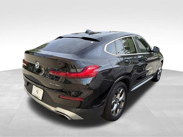 2023 BMW X4 xDrive30i