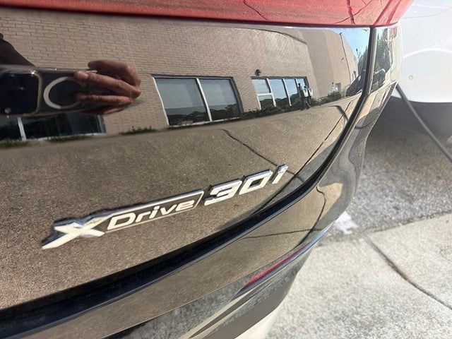 2023 BMW X4 xDrive30i