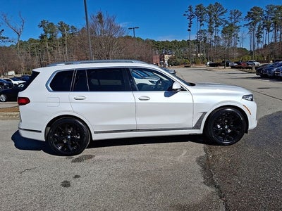 2022 BMW X7 xDrive40i