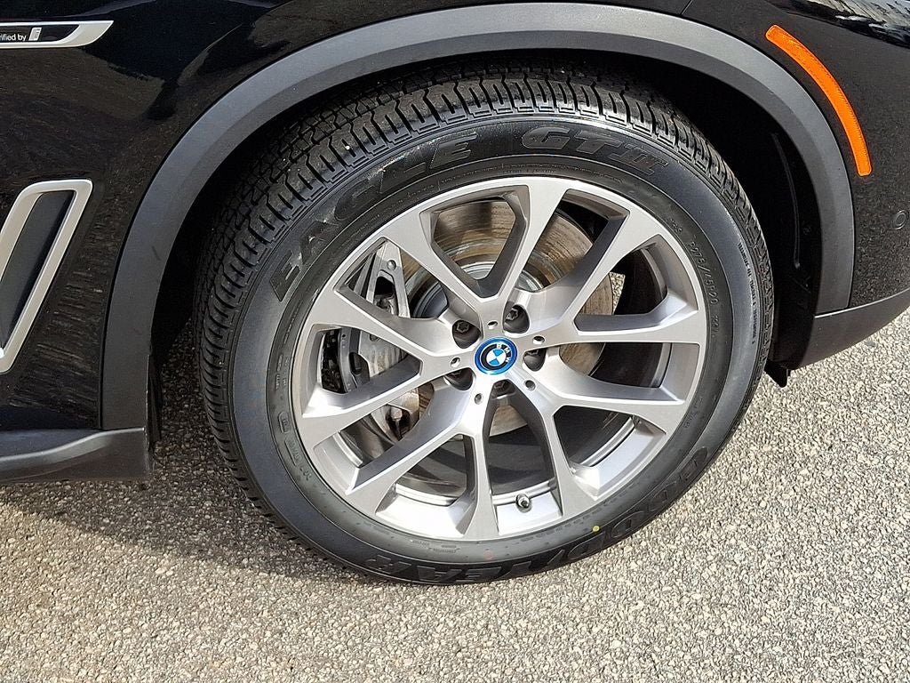 2023 BMW X5 xDrive45e