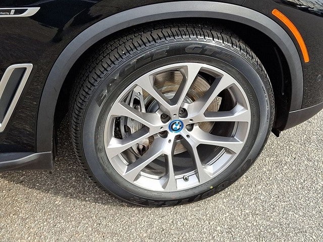 2023 BMW X5 xDrive45e