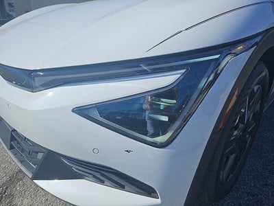 2025 Kia EV6 Light