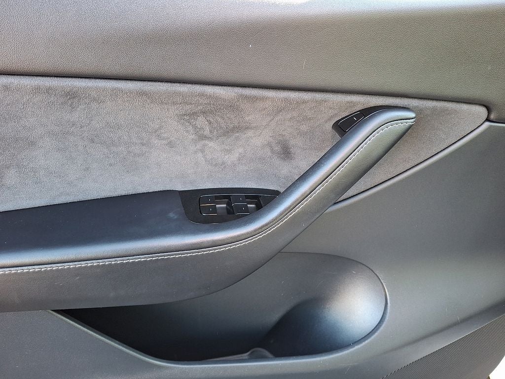 2020 Tesla Model Y Performance