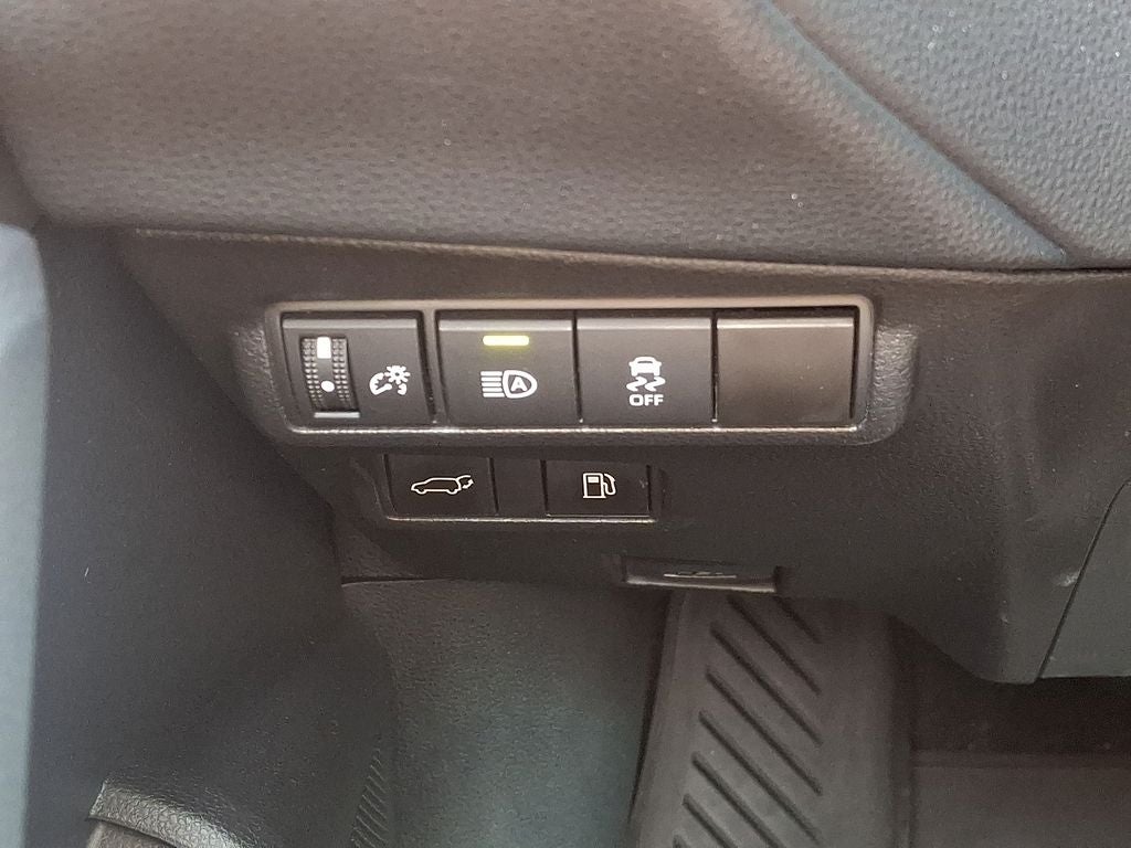 2023 Toyota Corolla Cross Base
