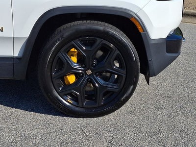 2023 Rivian R1S Adventure