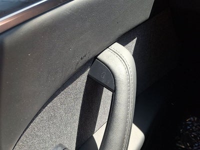 2022 Tesla Model X Base