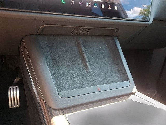 2022 Tesla Model X Base