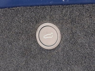 2022 Tesla Model X Base