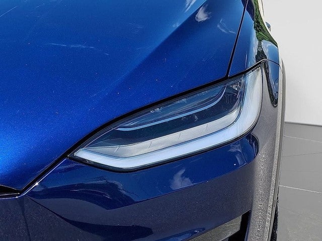2022 Tesla Model X Base