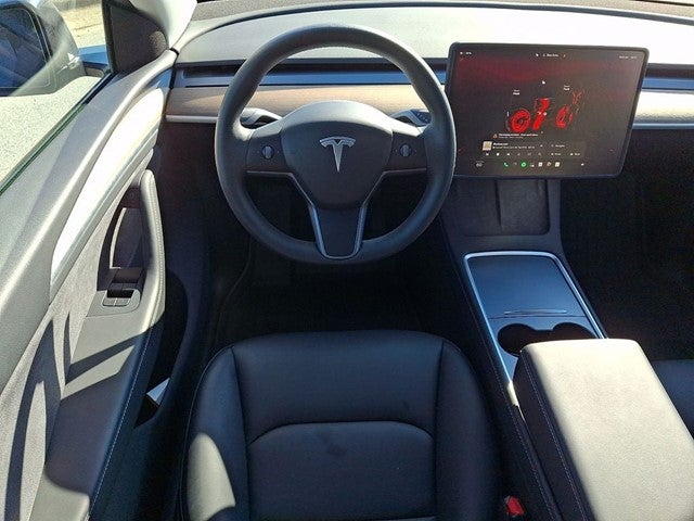2025 Tesla Model Y Long Range