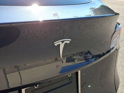 2025 Tesla Model Y Long Range