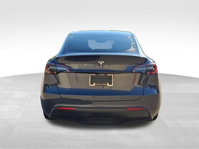 2025 Tesla Model Y Long Range