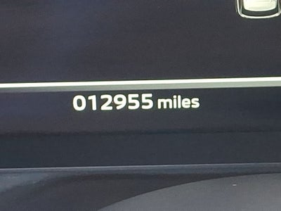 2024 Mitsubishi Outlander Base