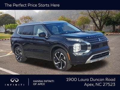 2024 Mitsubishi Outlander Base