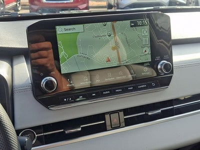 2024 Mitsubishi Outlander Base