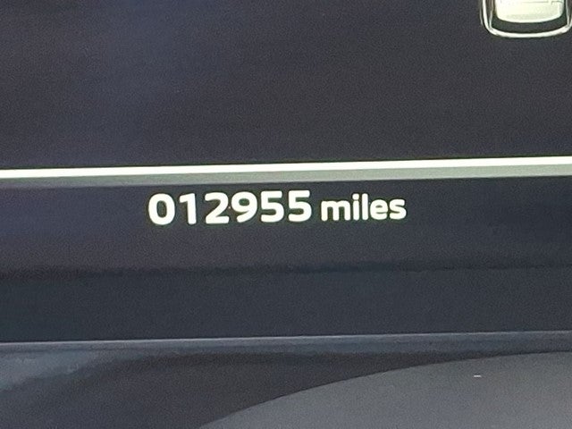 2024 Mitsubishi Outlander Base