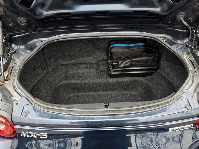 2025 Mazda Mazda MX-5 Miata RF Grand Touring