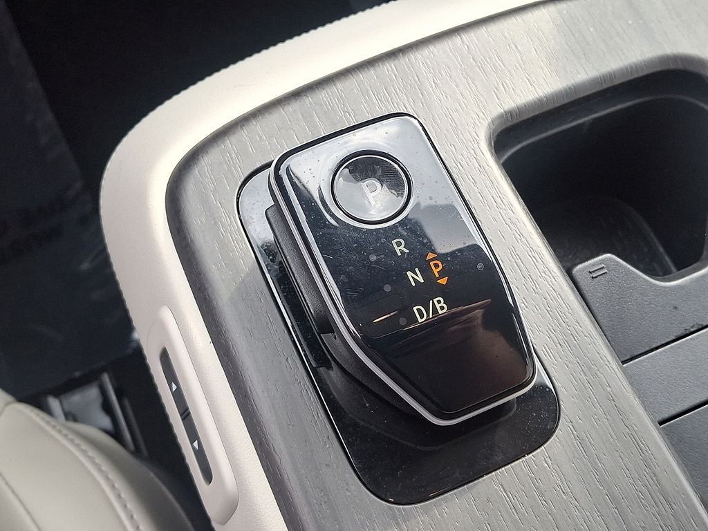 2023 Nissan Ariya ENGAGE