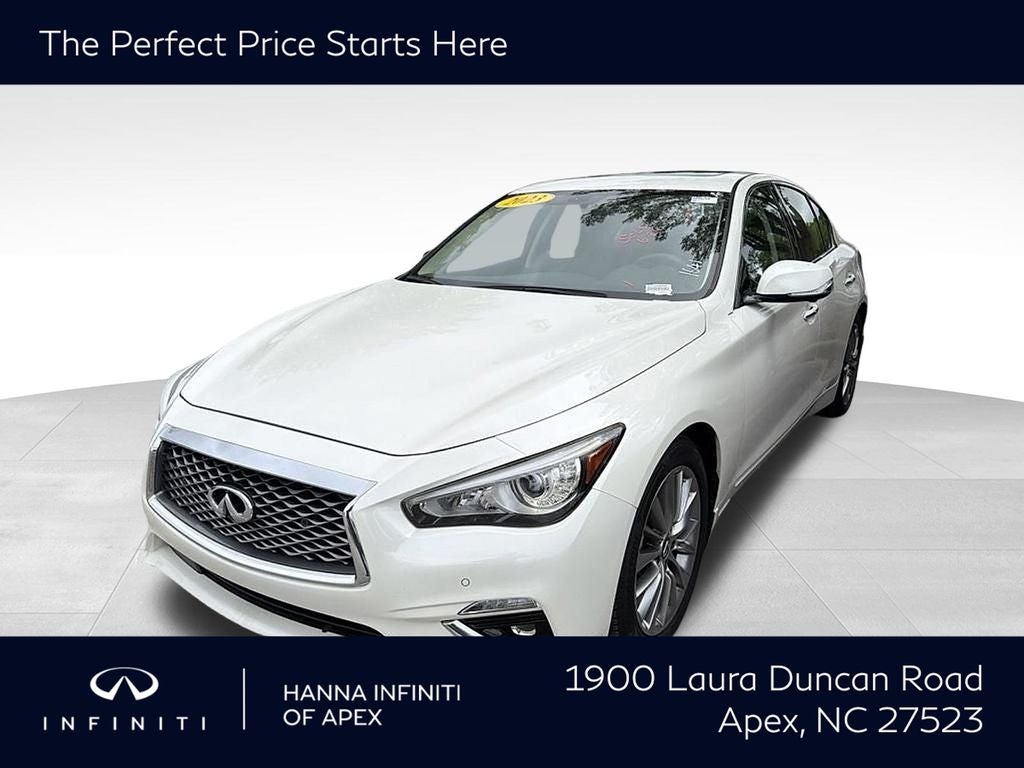 2023 INFINITI Q50 LUXE RWD