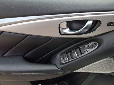 2023 INFINITI Q50 LUXE RWD
