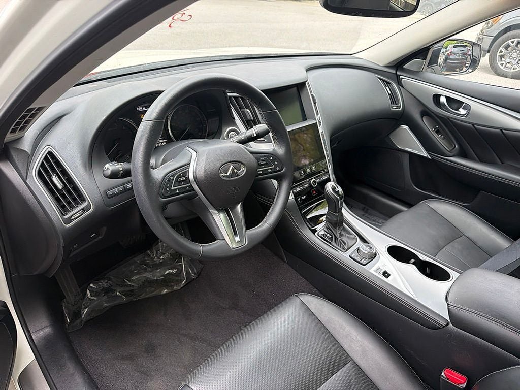 2023 INFINITI Q50 LUXE RWD