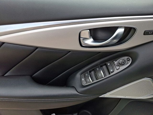 2023 INFINITI Q50 LUXE RWD