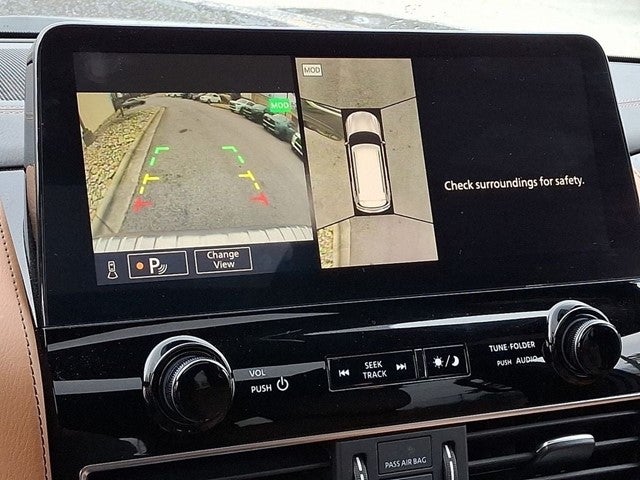 2024 INFINITI QX80 SENSORY 4WD