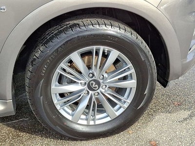 2019 INFINITI QX80 LUXE 4WD