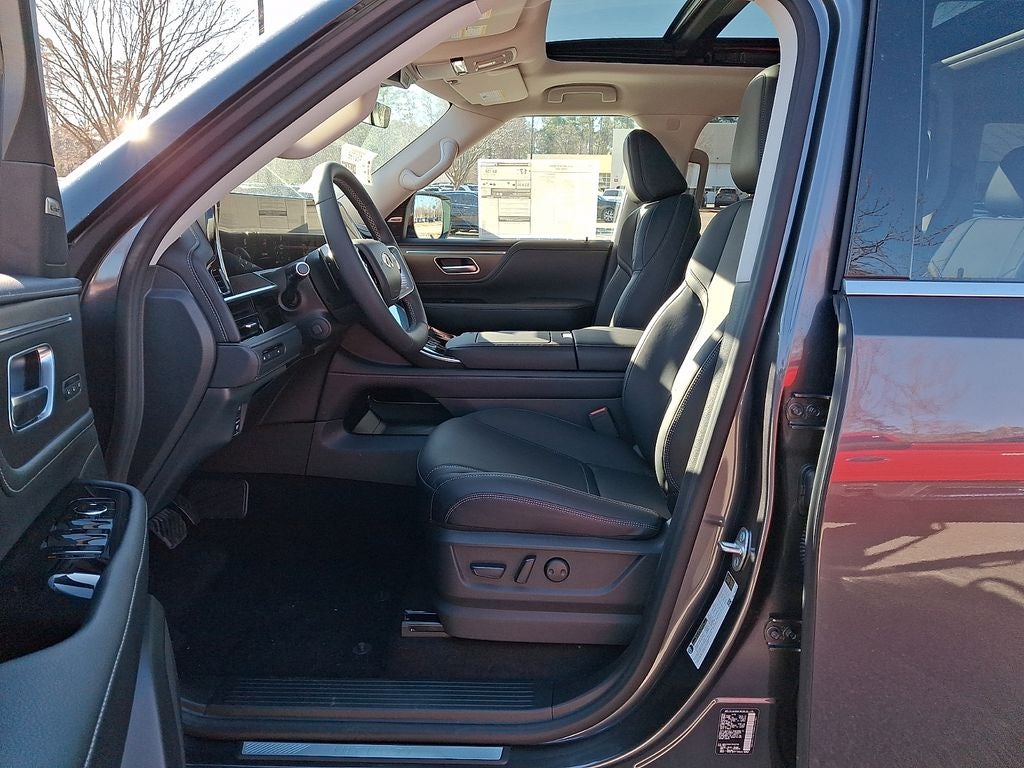 2026 INFINITI QX80 PURE