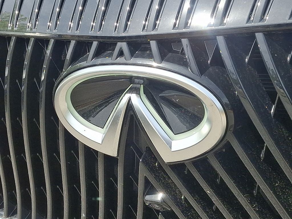 2026 INFINITI QX80 PURE