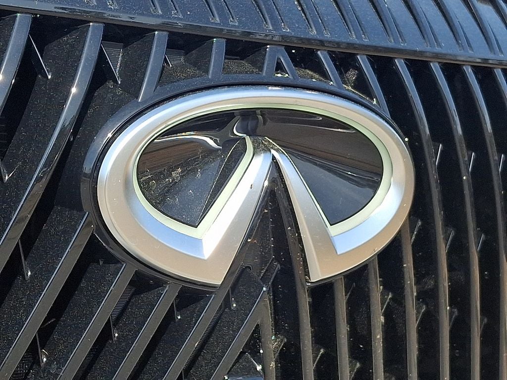 2026 INFINITI QX80 Luxe 4WD