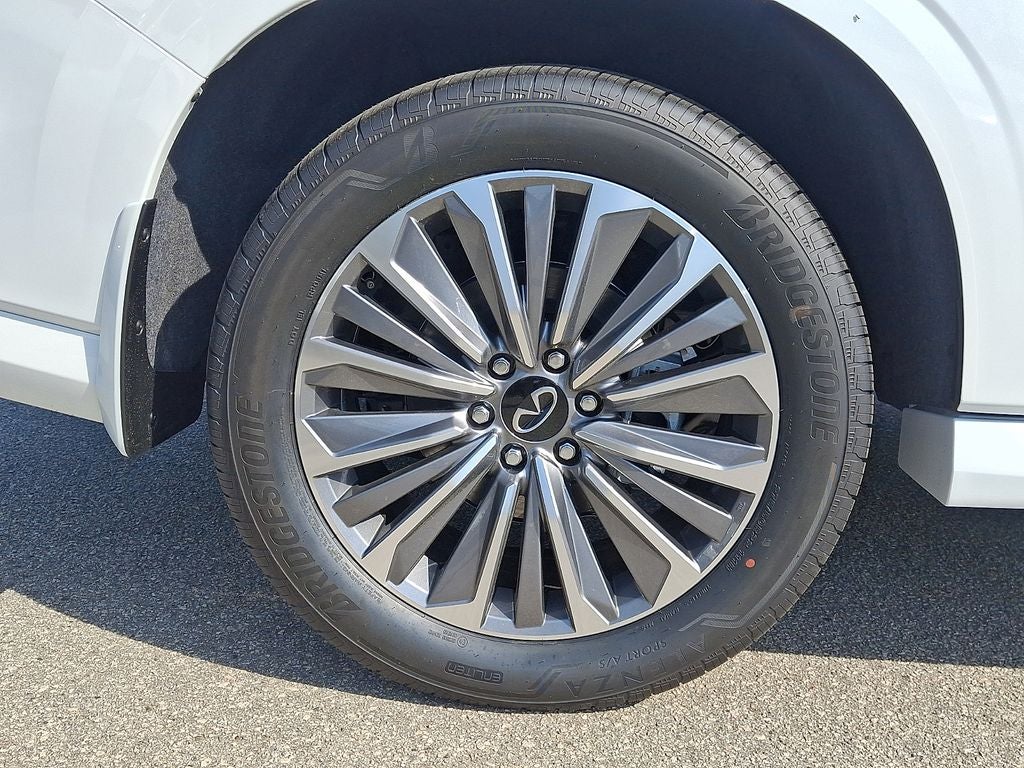 2026 INFINITI QX80 Luxe 4WD