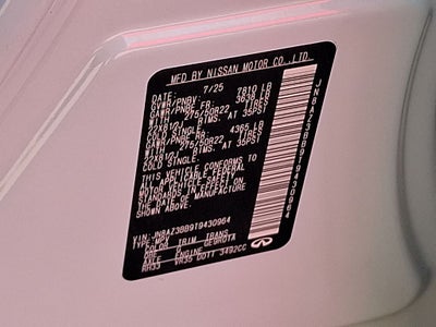 2026 INFINITI QX80 LUXE