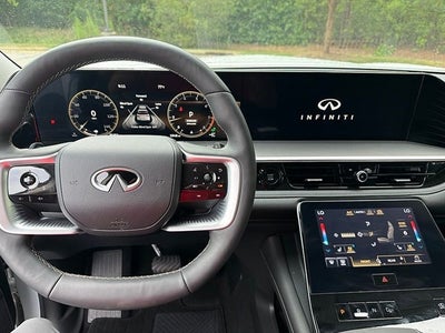 2026 INFINITI QX80 Luxe 4WD