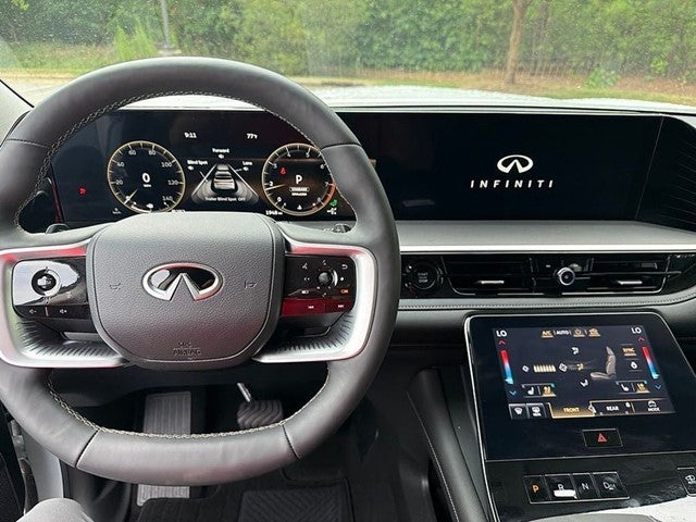 2026 INFINITI QX80 Luxe 4WD