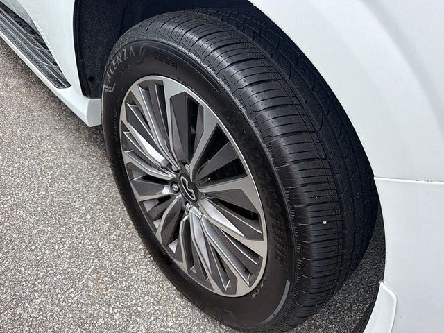 2026 INFINITI QX80 Luxe 4WD