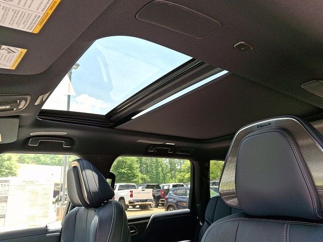 2027 INFINITI QX80 Sport 4WD