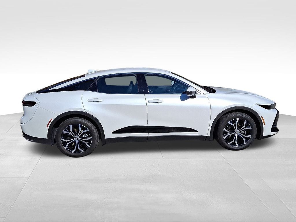 2023 Toyota Crown XLE