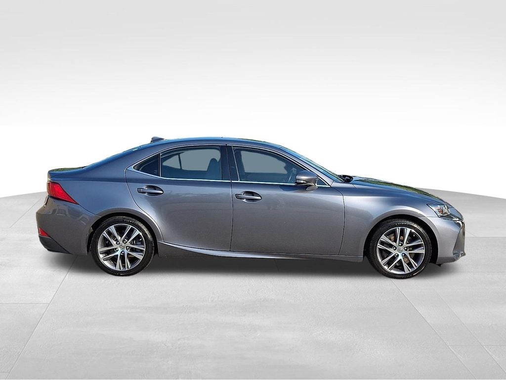 2018 Lexus IS 300