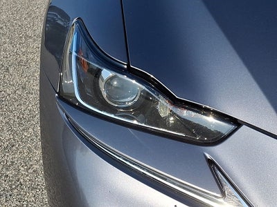 2018 Lexus IS 300
