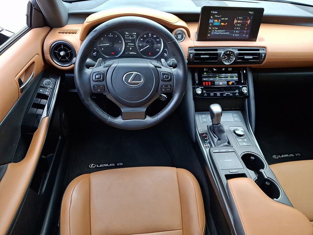 2023 Lexus IS 300