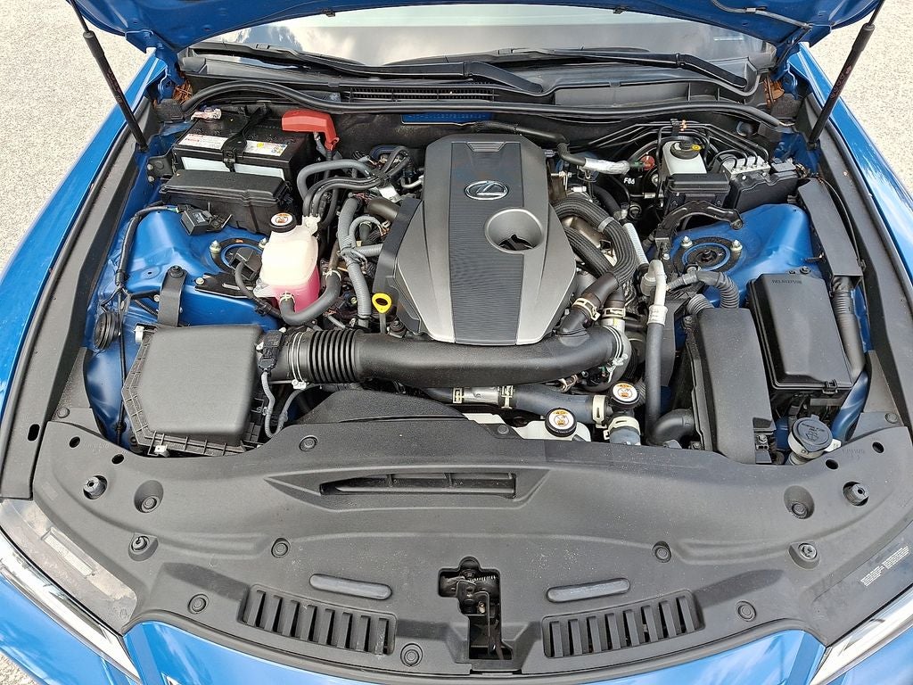 2023 Lexus IS 300