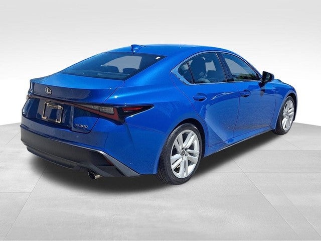 2023 Lexus IS 300