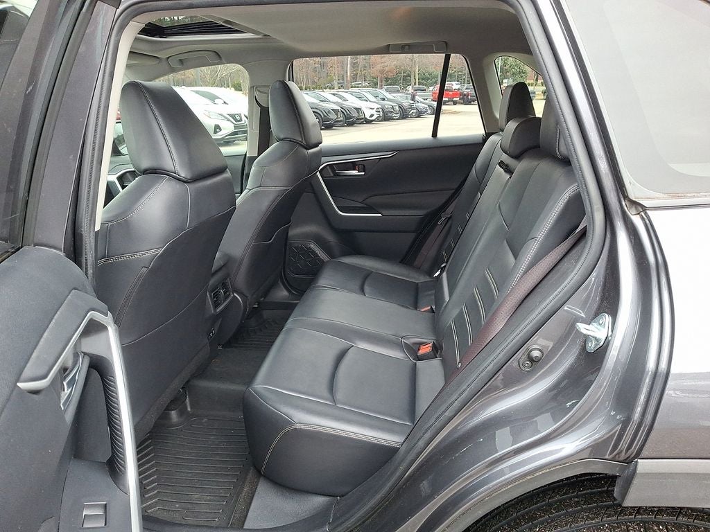 2019 Toyota RAV4 XLE Premium