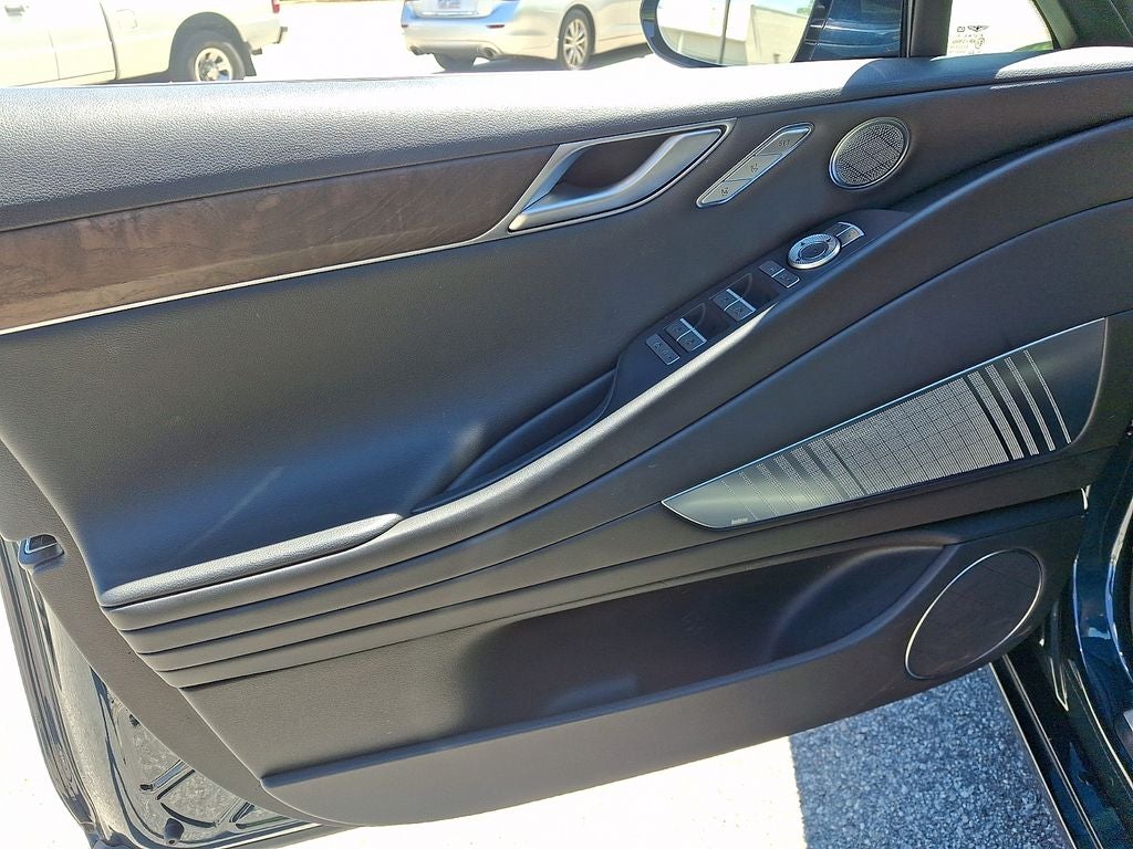 2023 Genesis G80 2.5T