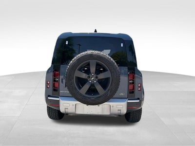 2021 Land Rover Defender 110 SE