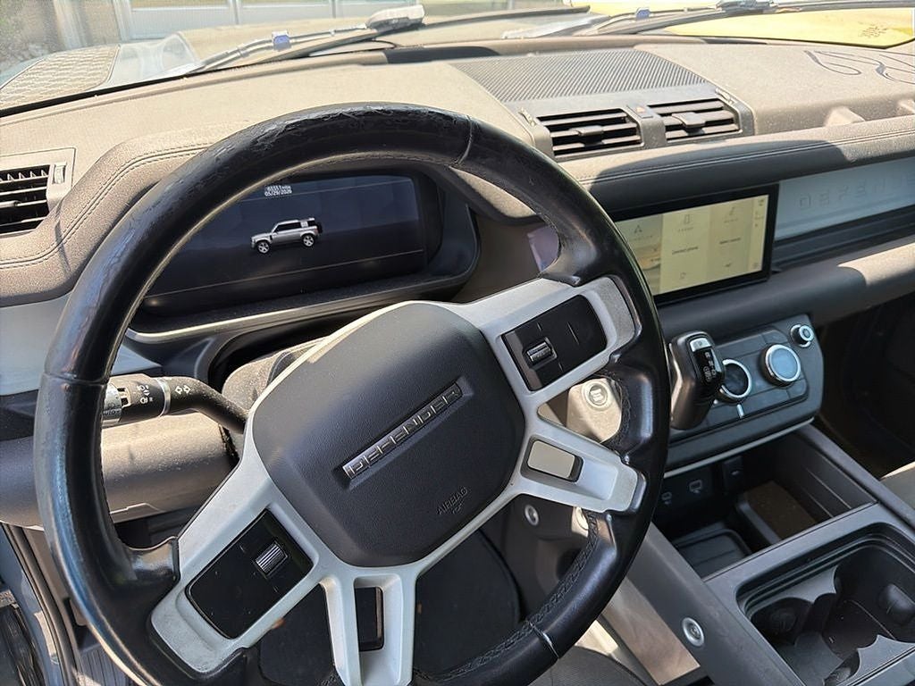 2021 Land Rover Defender 110 SE